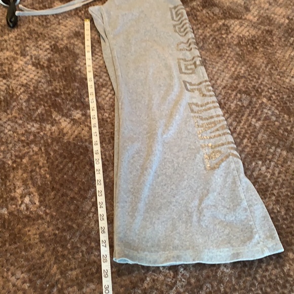 VS PINK velour wide leg sweat pants. - Picture 11 of 11